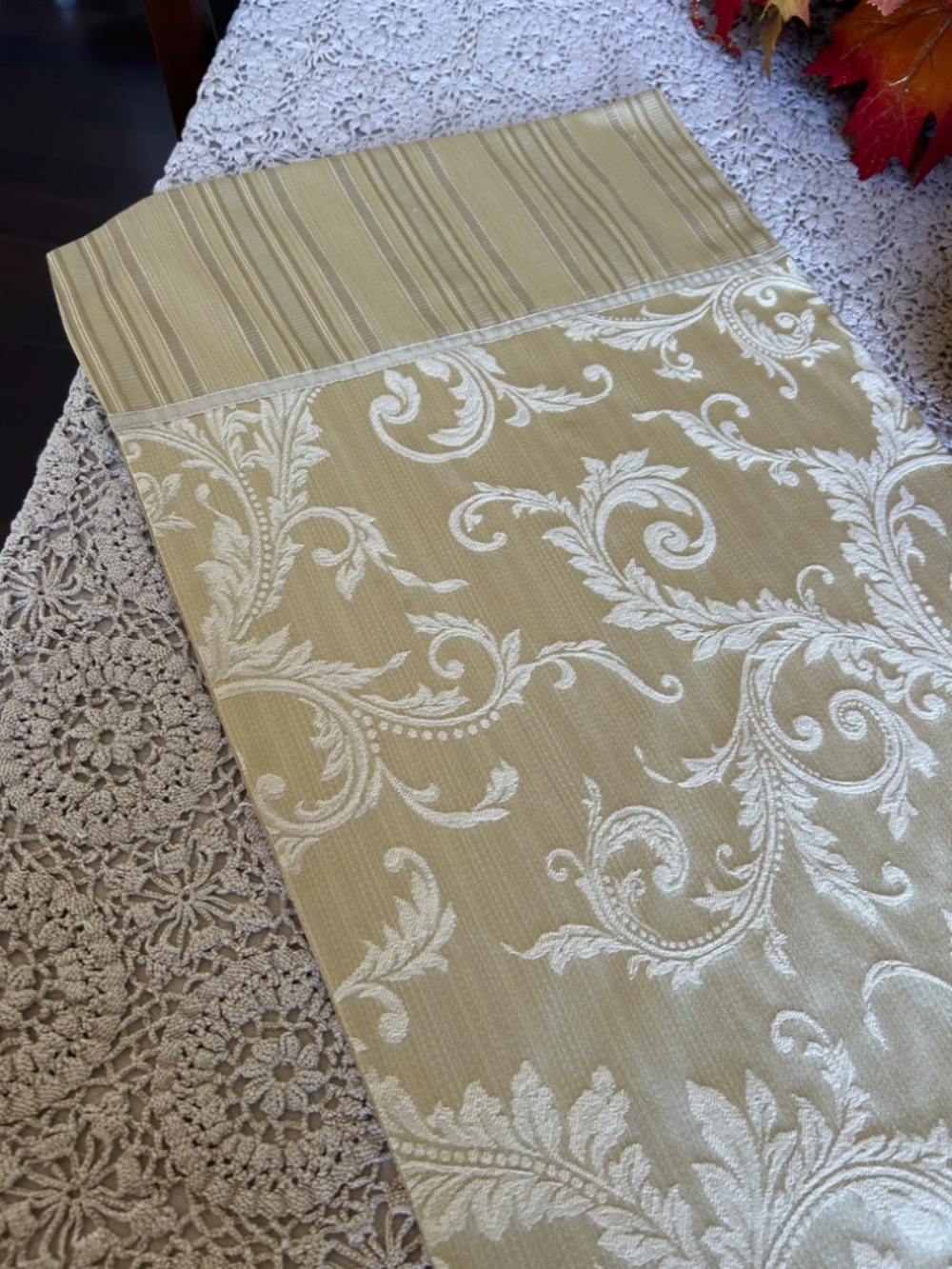 Damask Reversible Table Runner - Picture 4 of 7